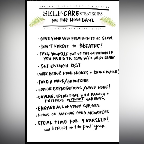 Holiday edition self-care mystery box - Picture 2 of 2